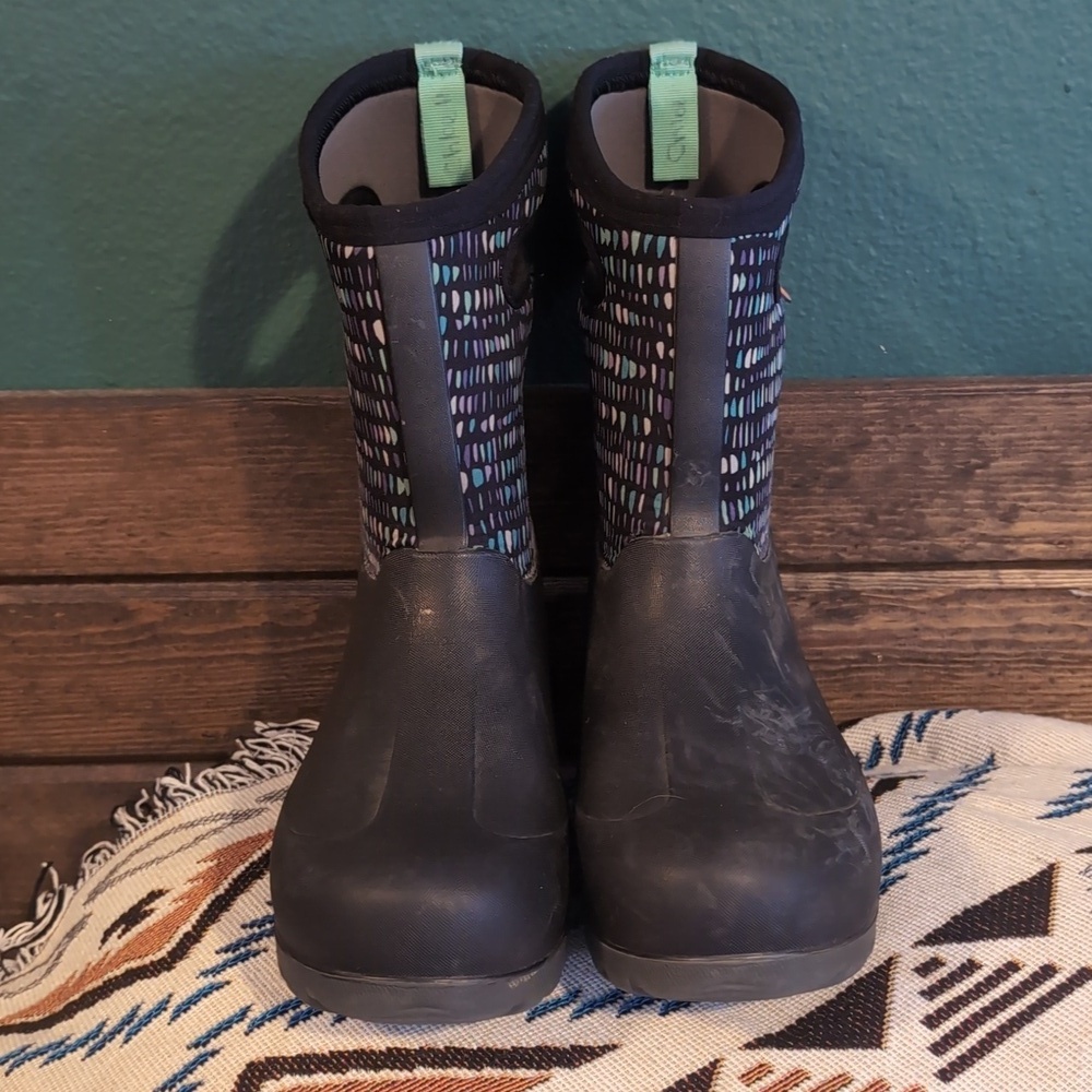 Bogs Black and Blue Women's Winter Boots